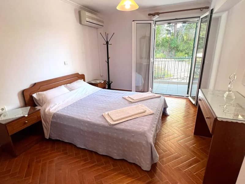 appart1-chambre1-villa-evgenia-lefkada
