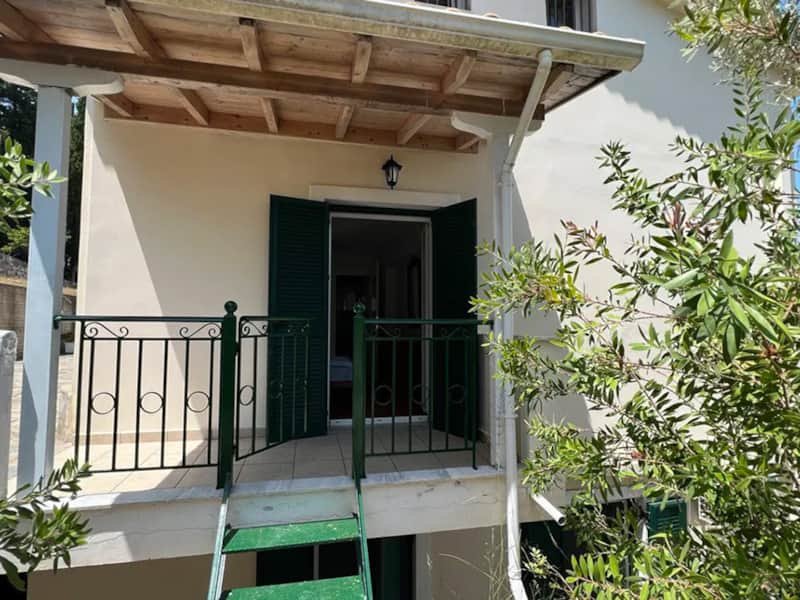 appart1-entree-villa-evgenia-lefkada